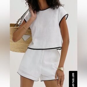 Commense White and Black Trim Set